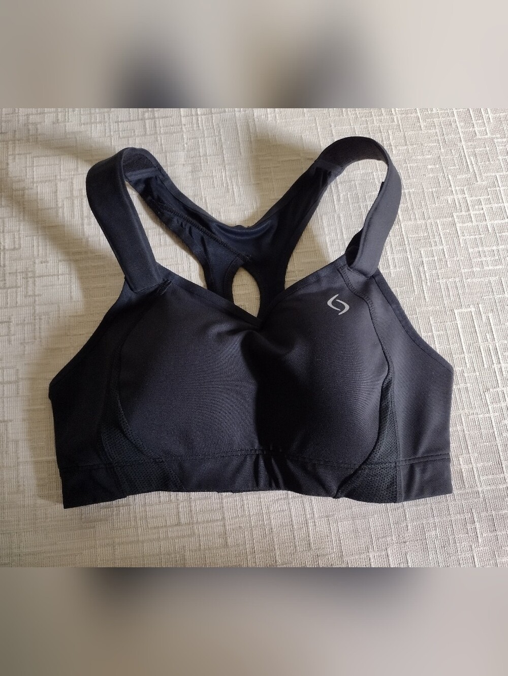 Brooks Moving Comfort Juno Adjustable Sports Bra, Black, Size 32D